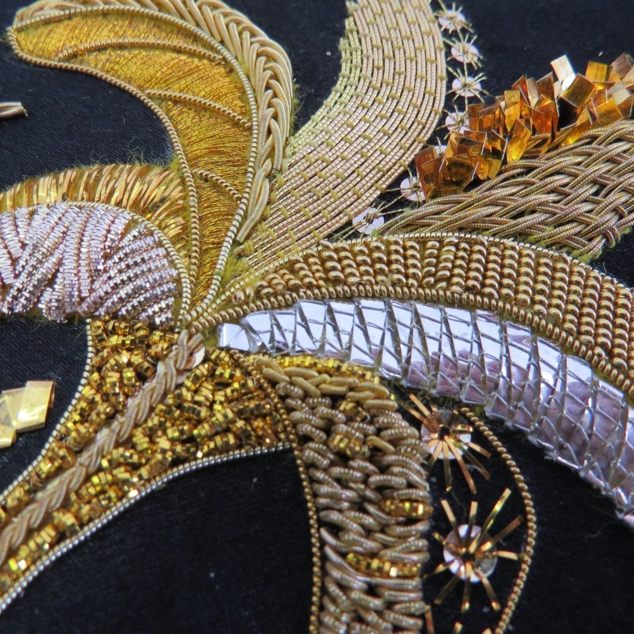 A-Z of Embroidery Terms