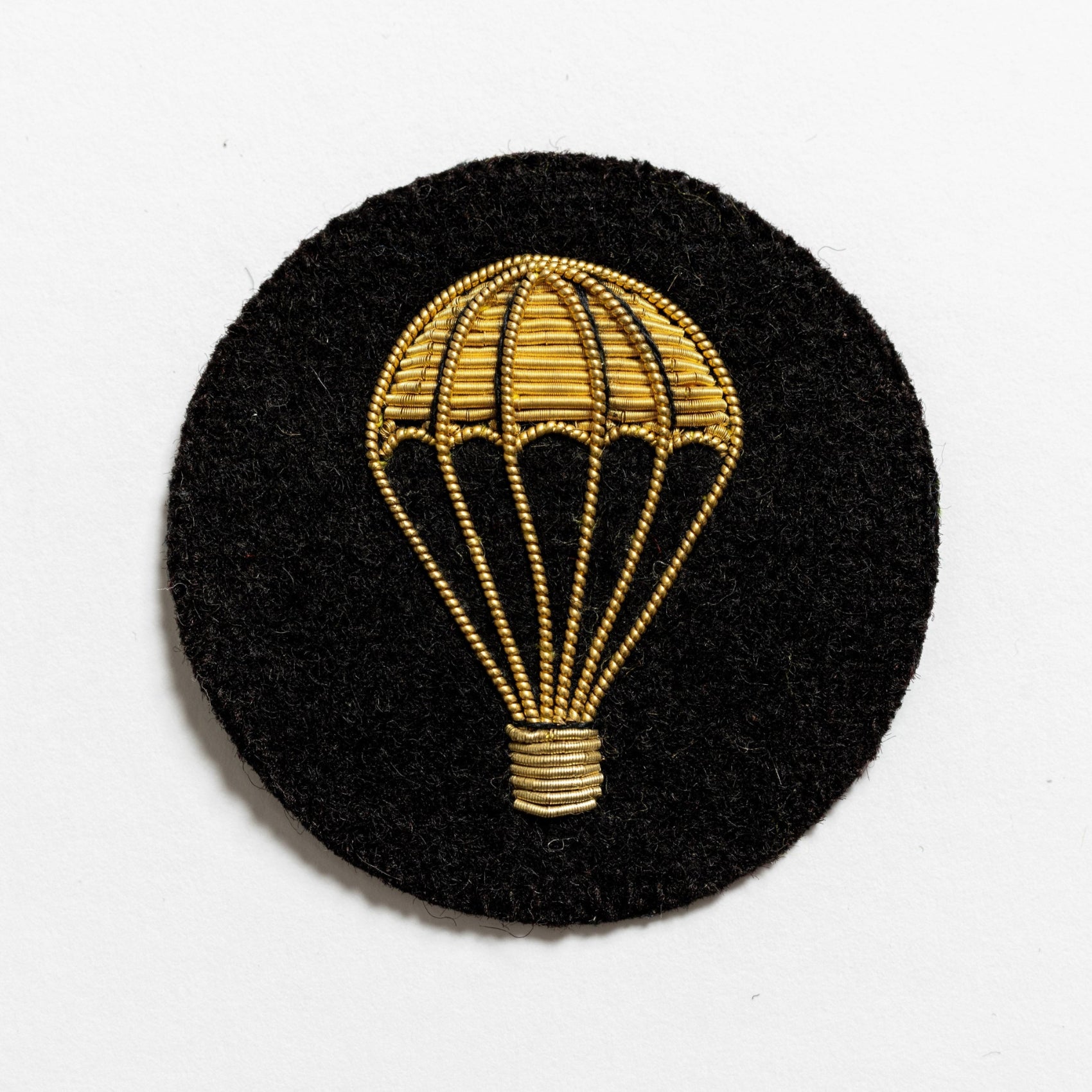 PARACHUTE (ONLY) ARM BADGE ON COLOURS (4334327922760)