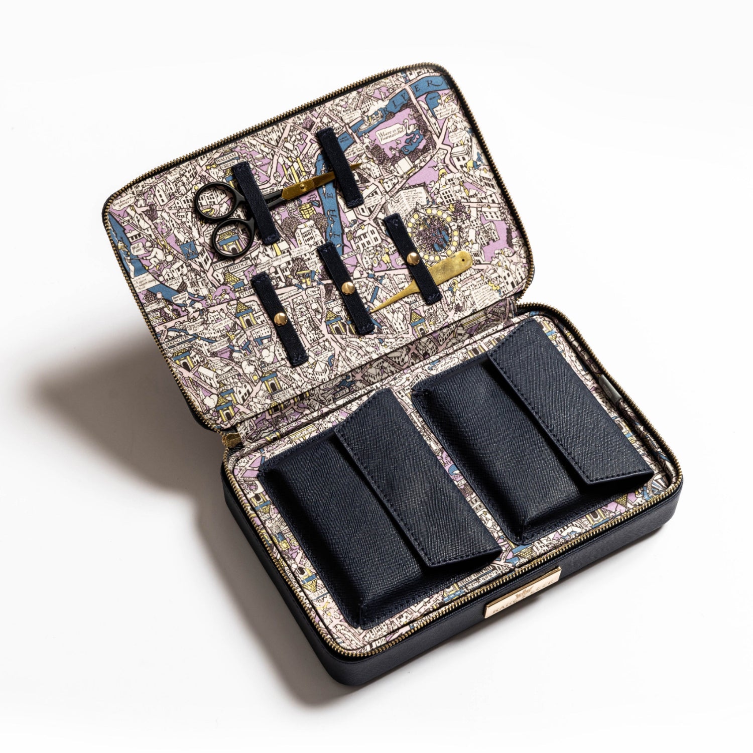 1767 London Embroidery Case (8151595024643)