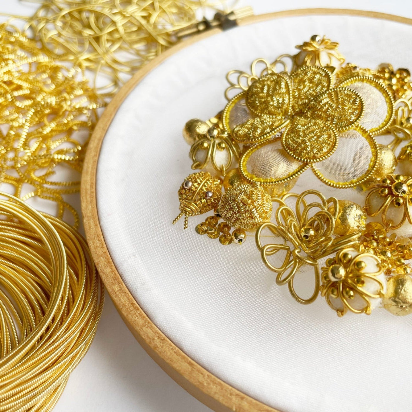 Sculptural Goldwork Embroidery with Amy Tang