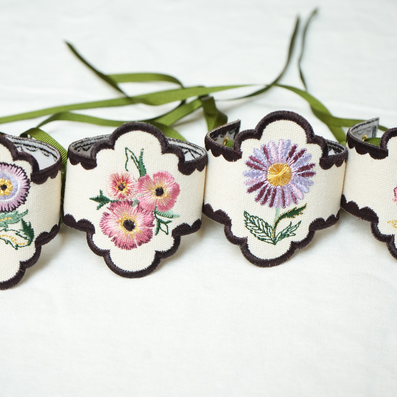 The Floral Dispatch Napkin Ring Set (8540570648835)