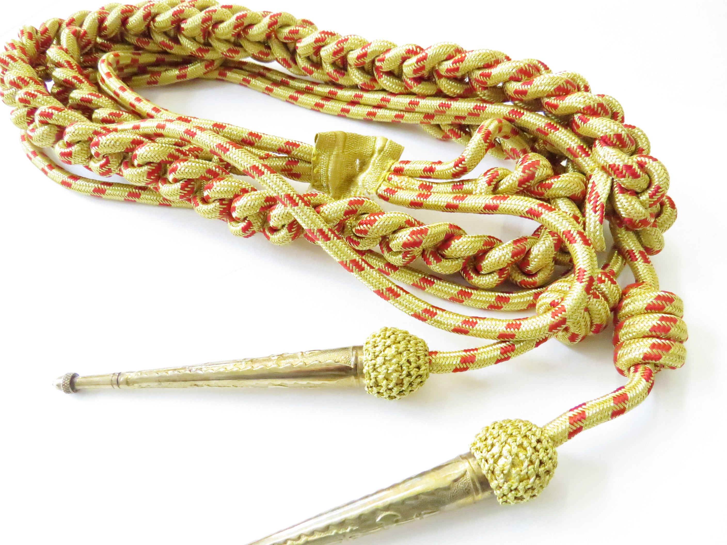 Hand & Lock Military: Gold and Red Aiguillette