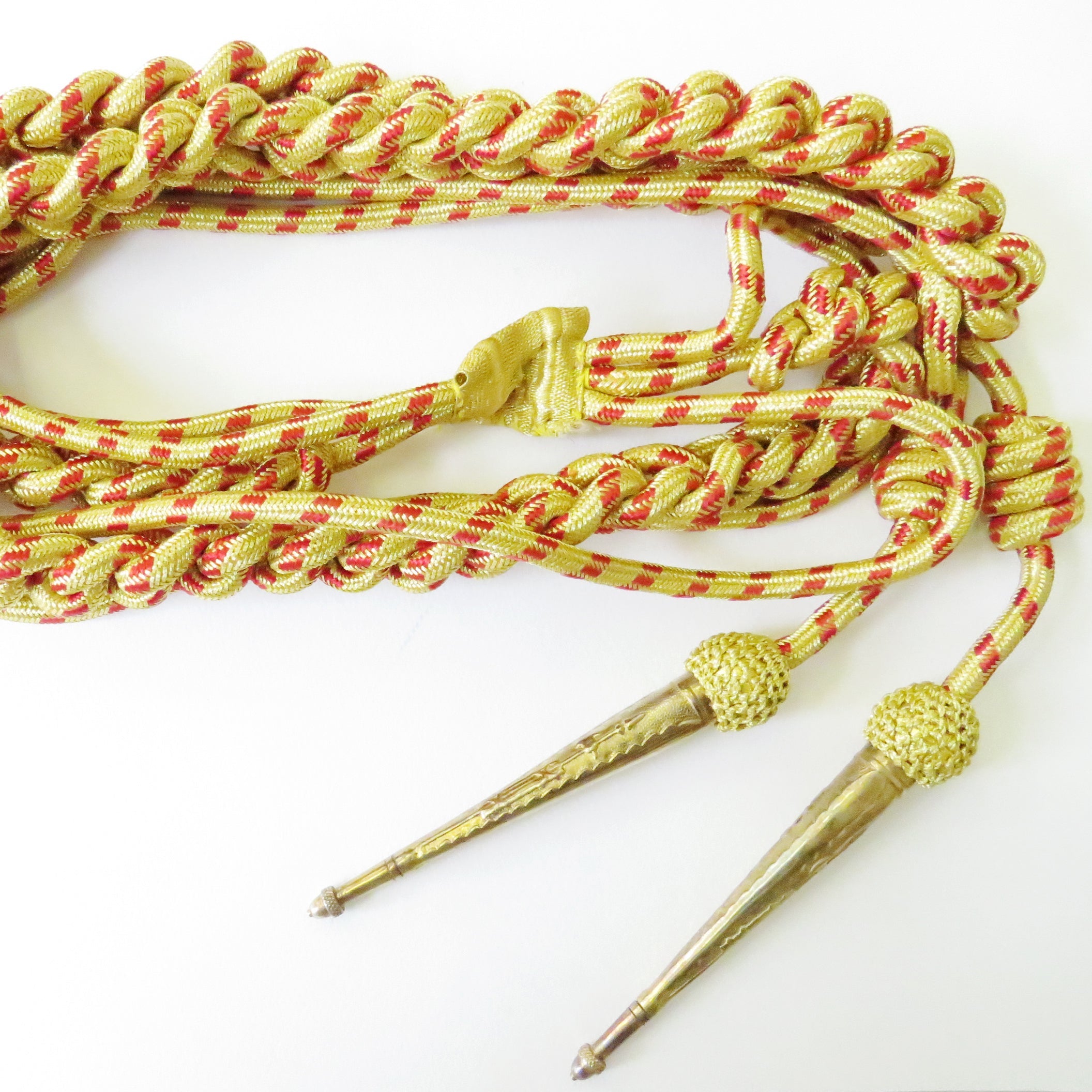 Hand & Lock Military: Gold and Red Aiguillette