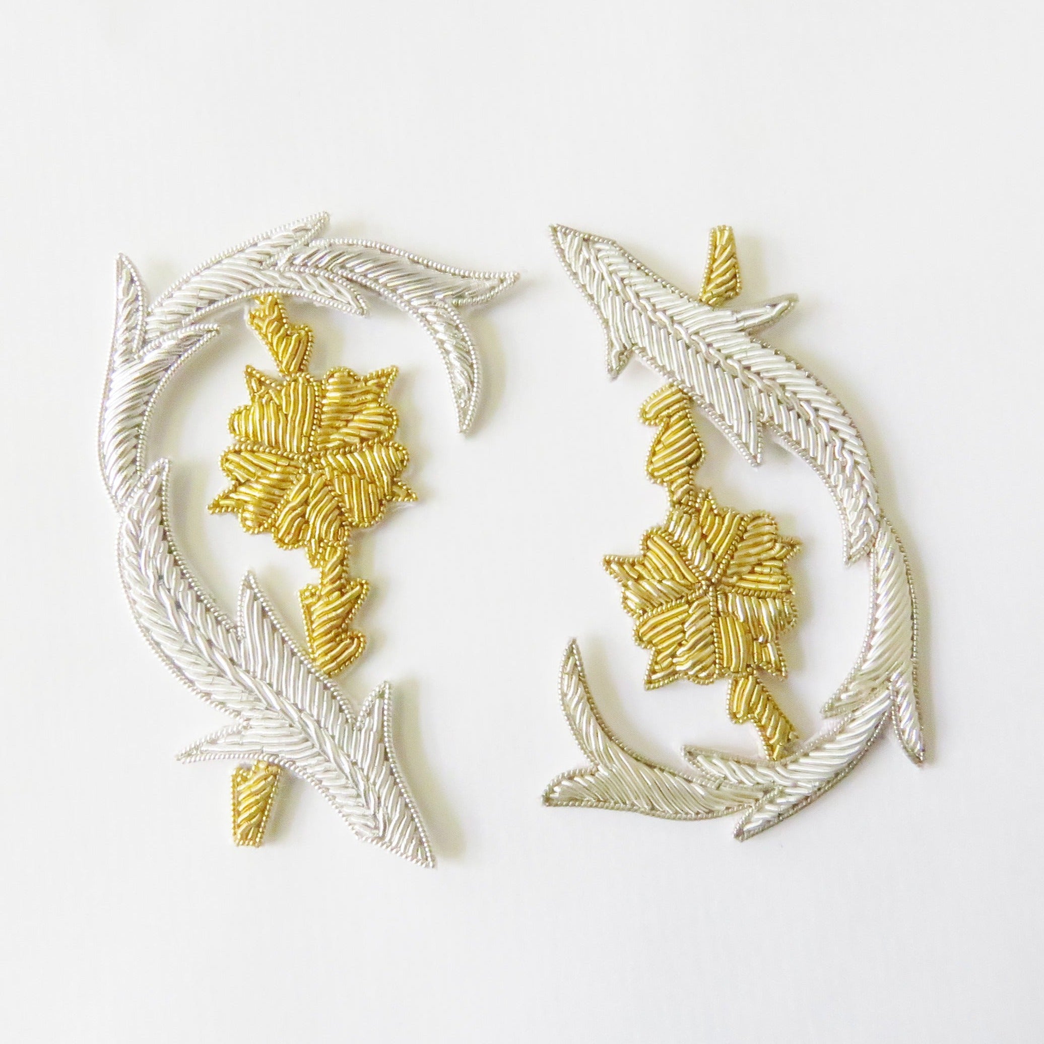 Repeat Pattern Flower Silver (with Gold Flower) (4334447263816)