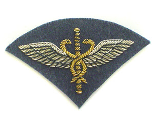 RAF FLIGHT MEDICAL OFFICER MESS ARM BADGE