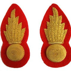 ROYAL ARTILLERY COLLAR BADGES