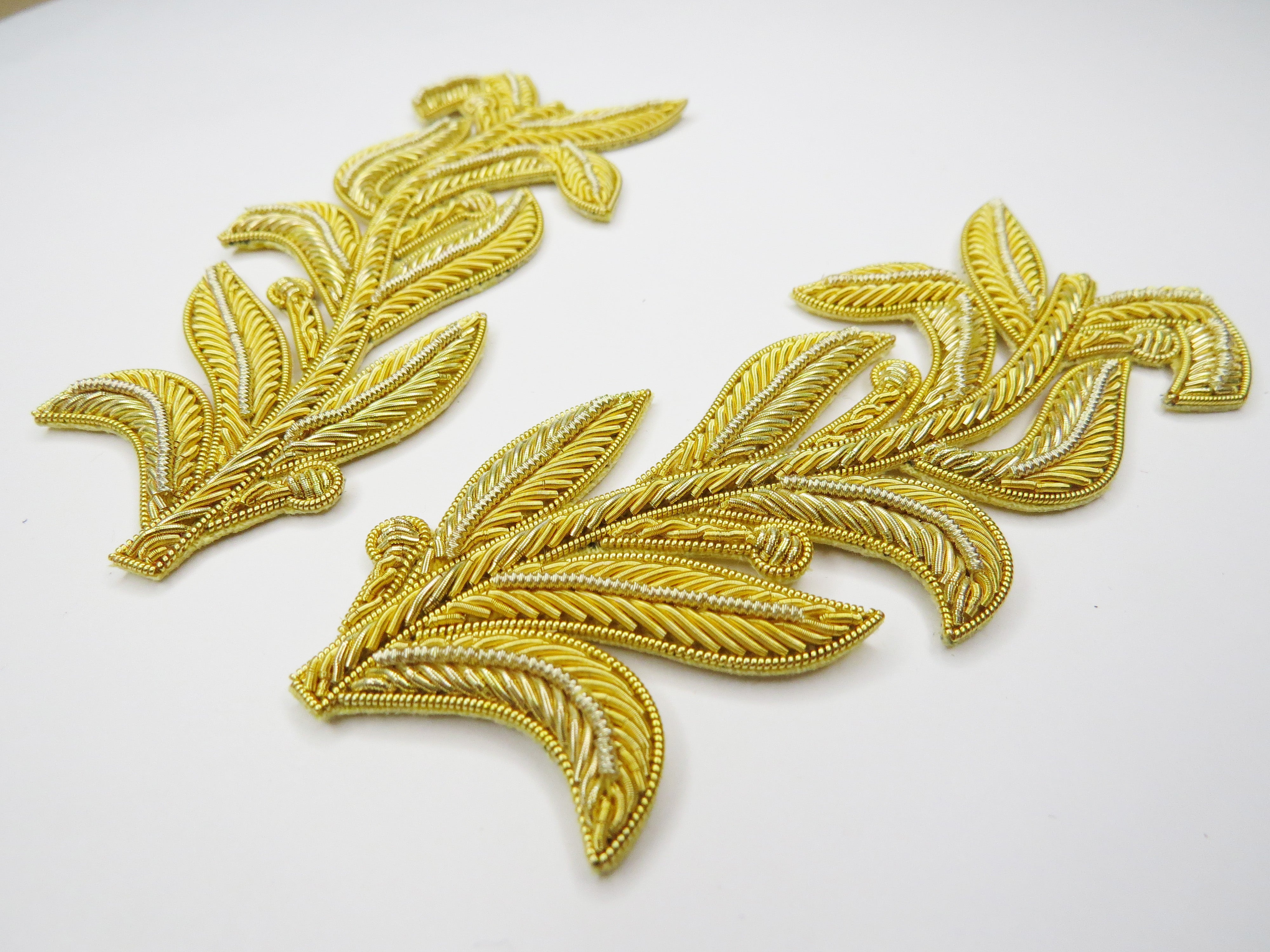 Repeat Pattern Laurel Leaf Gold (4334445658184)