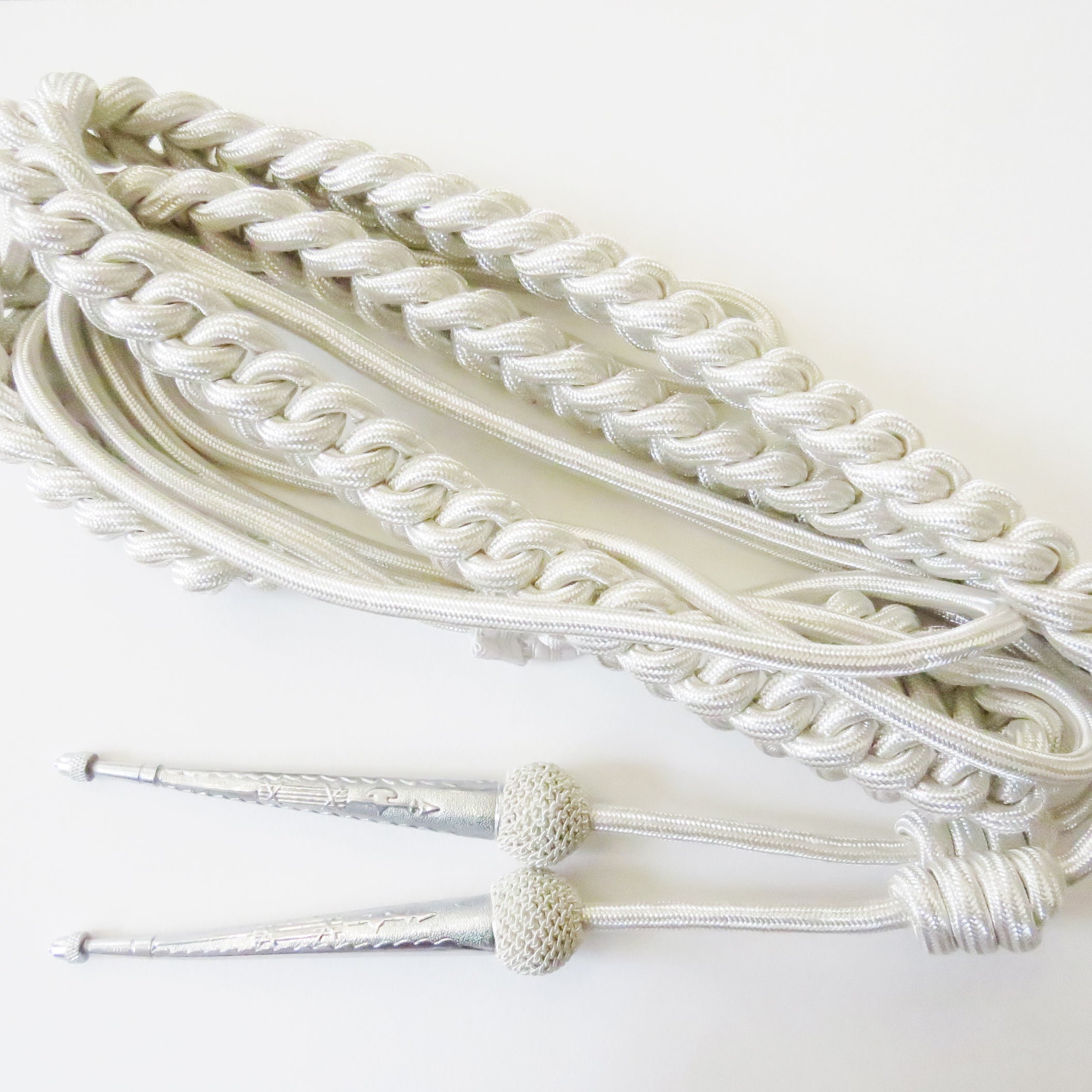 Hand & Lock Military: Silver Aiguillette with Tags and Netted Tags