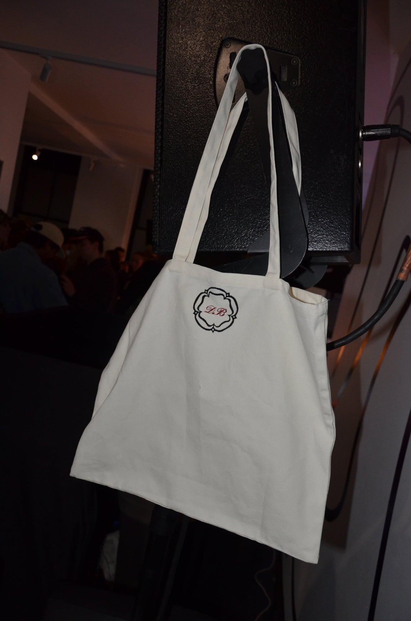 28 Clothing x Louis Tomlinson Machine Embroidery Event