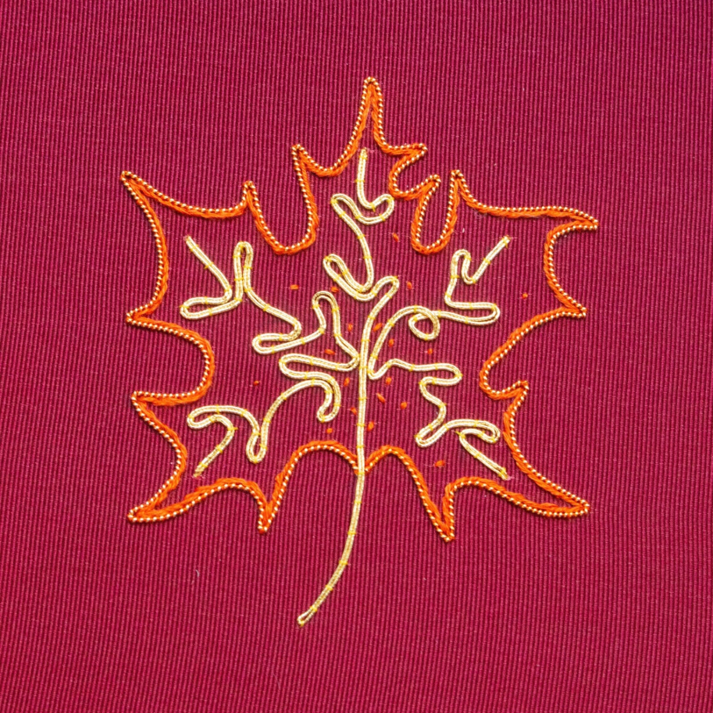 Hand & Lock School: Oakleaf Hand Embroidery Taster Course