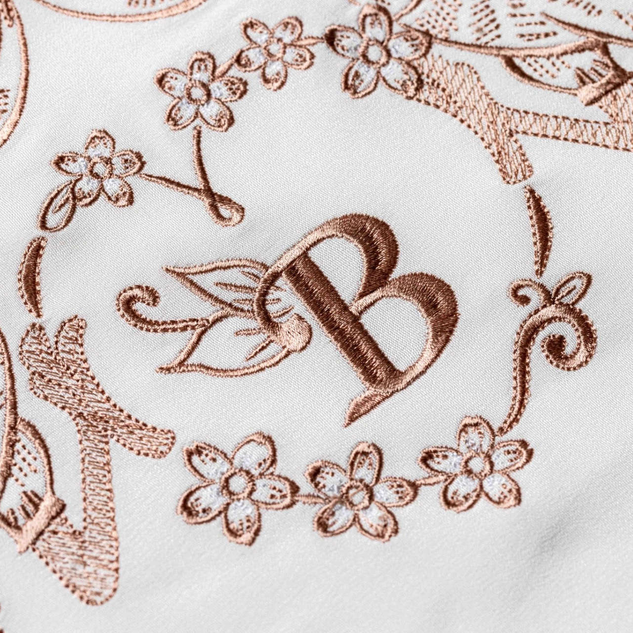 Bridal & Wedding Embroidery Hand & Lock Bridal & Wedding Embroidery Hand & Lock