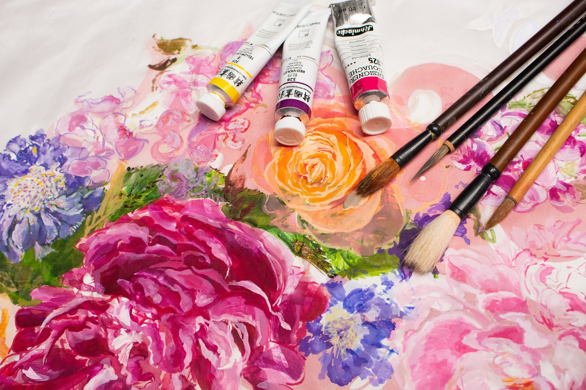 Charlotte Gaunt Guest Tutor Painting Course - Botanical Silk Painting for Fashion 