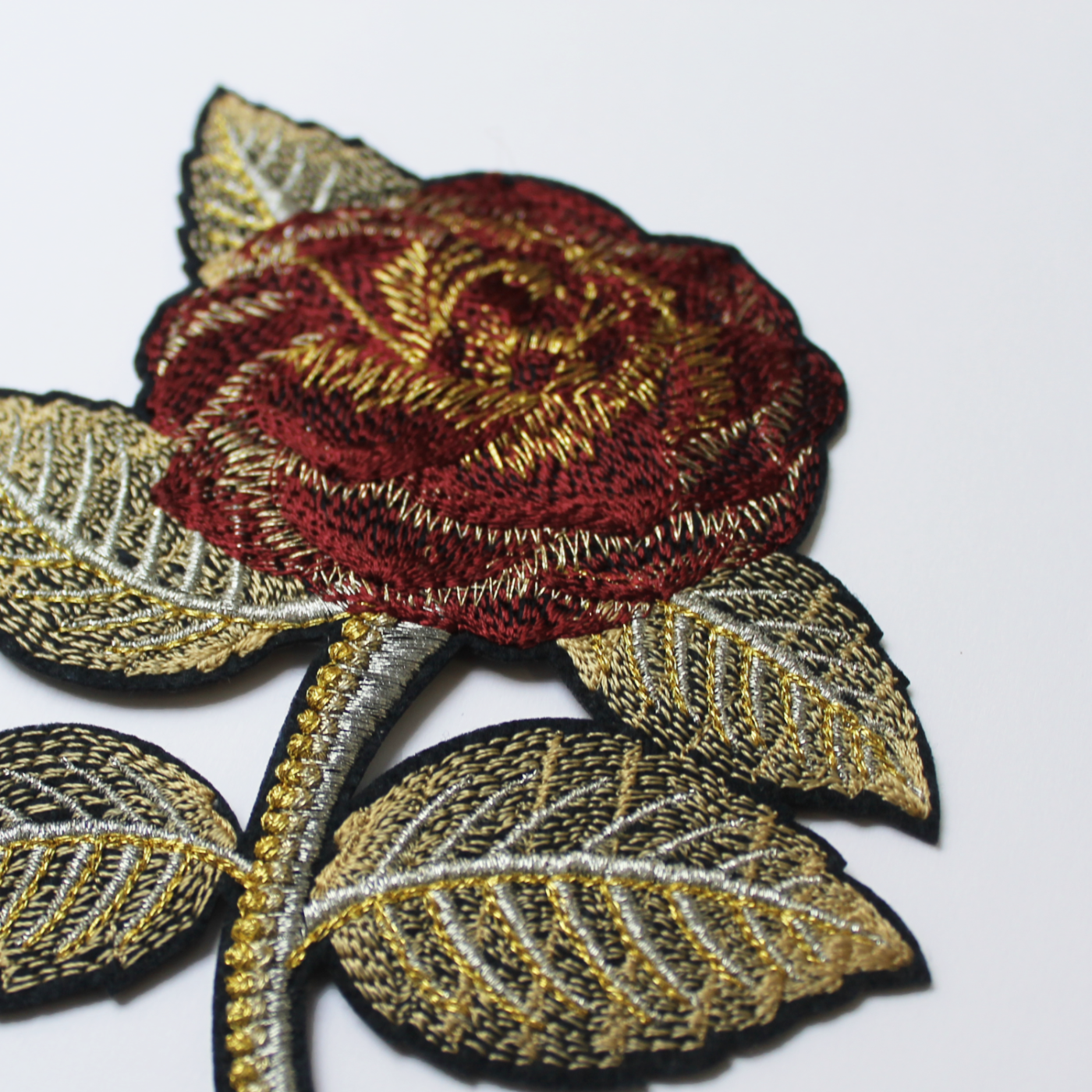 Classic Machine Embroidered Patch Collection - Classic Rose Patch