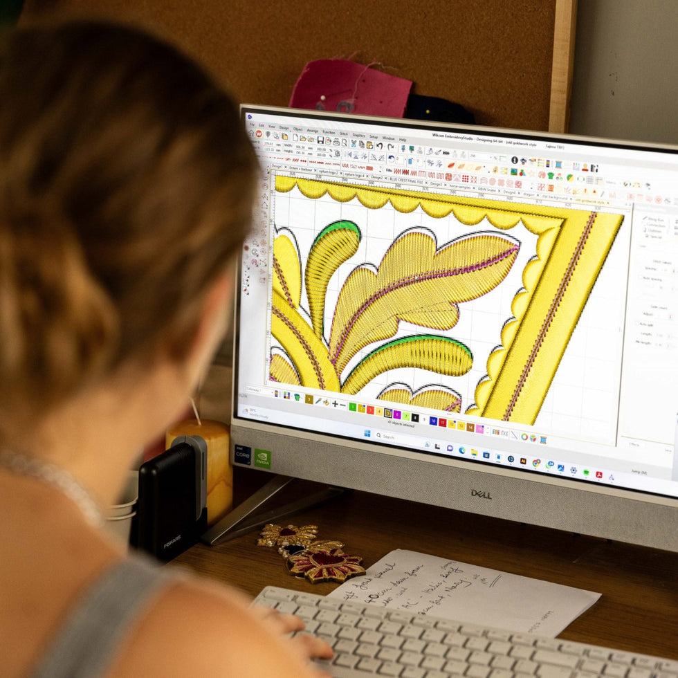 Bespoke Machine Embroidery Class – Hand & Lock