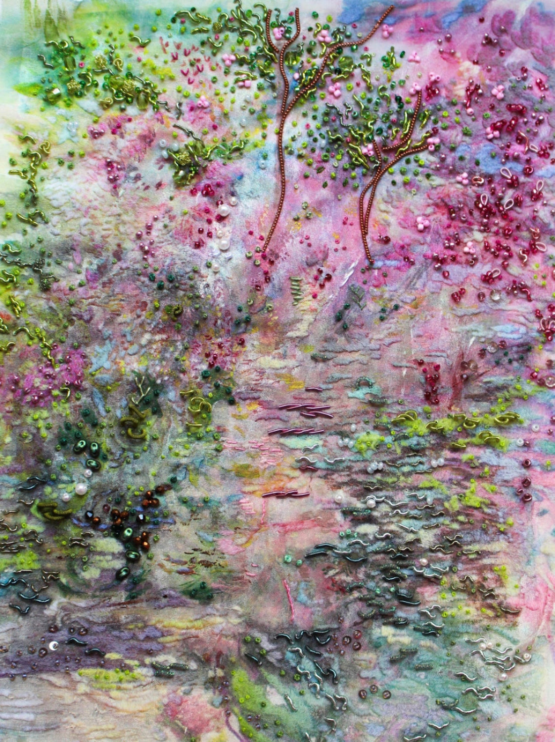 Module 1005: Exploration of Embroidery & Embellishment for Interiors 