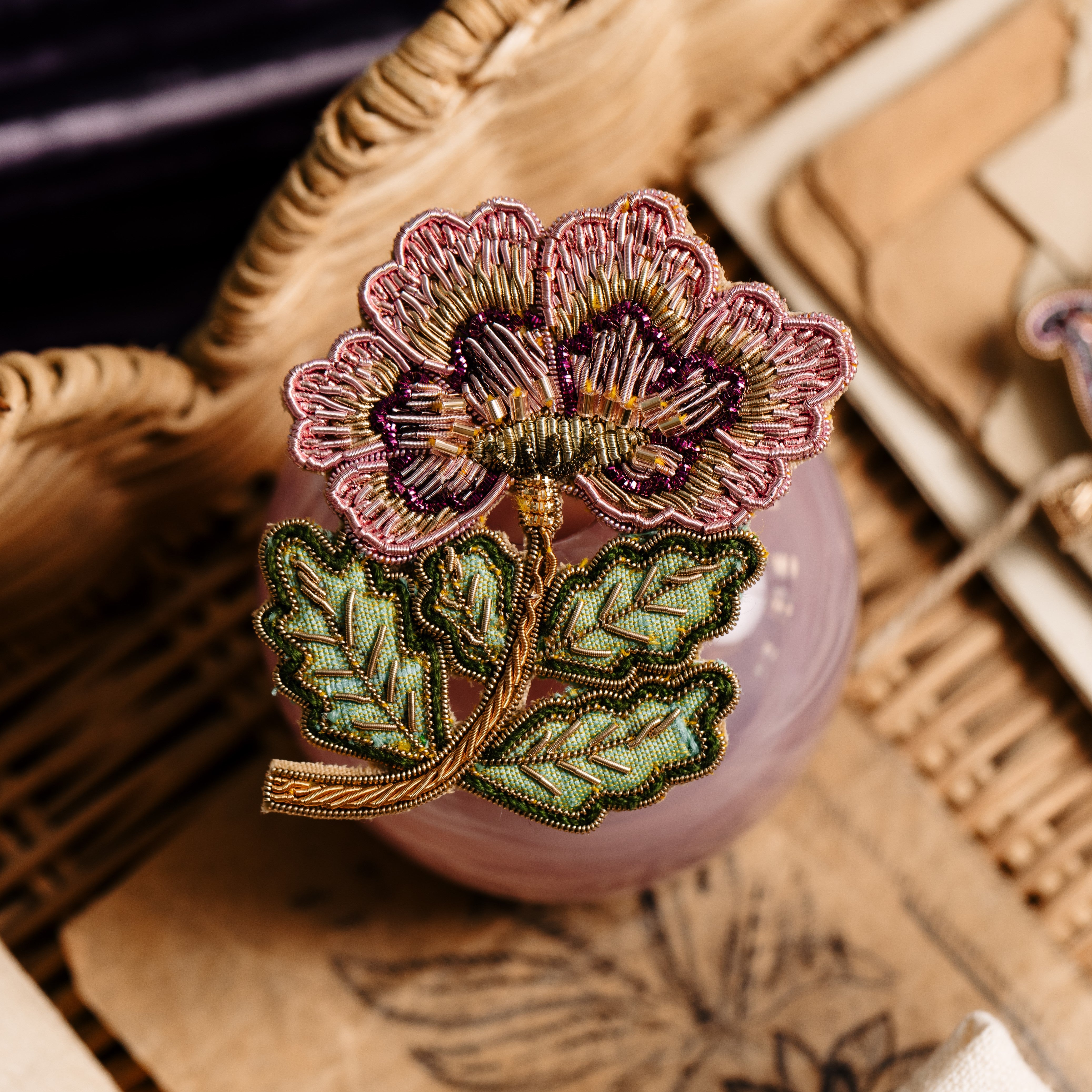 LARDINI 花のモチーフ ブローチセット LARDINI 花のモチーフ ブローチセット