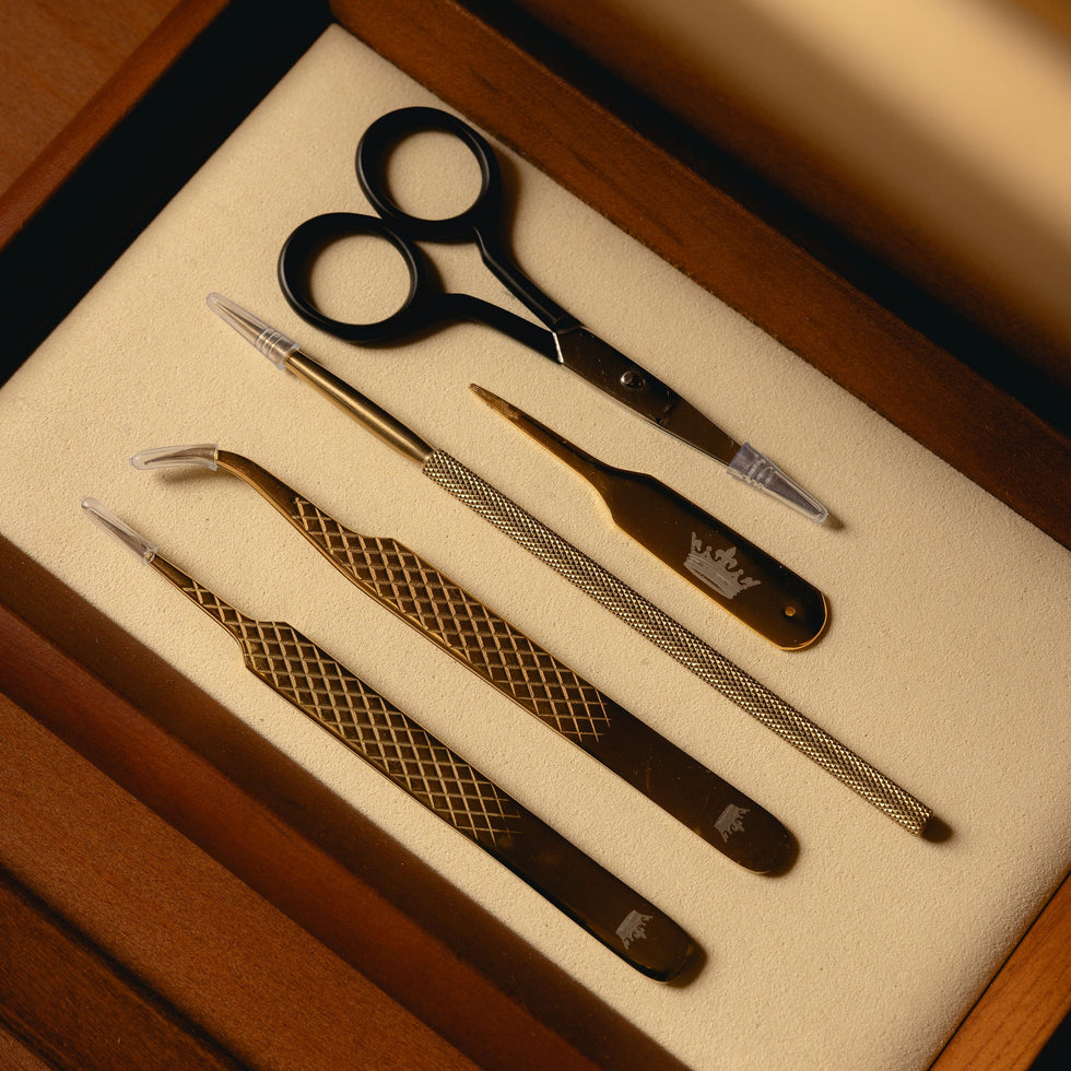Embroidery Tools Bundle – Hand & Lock