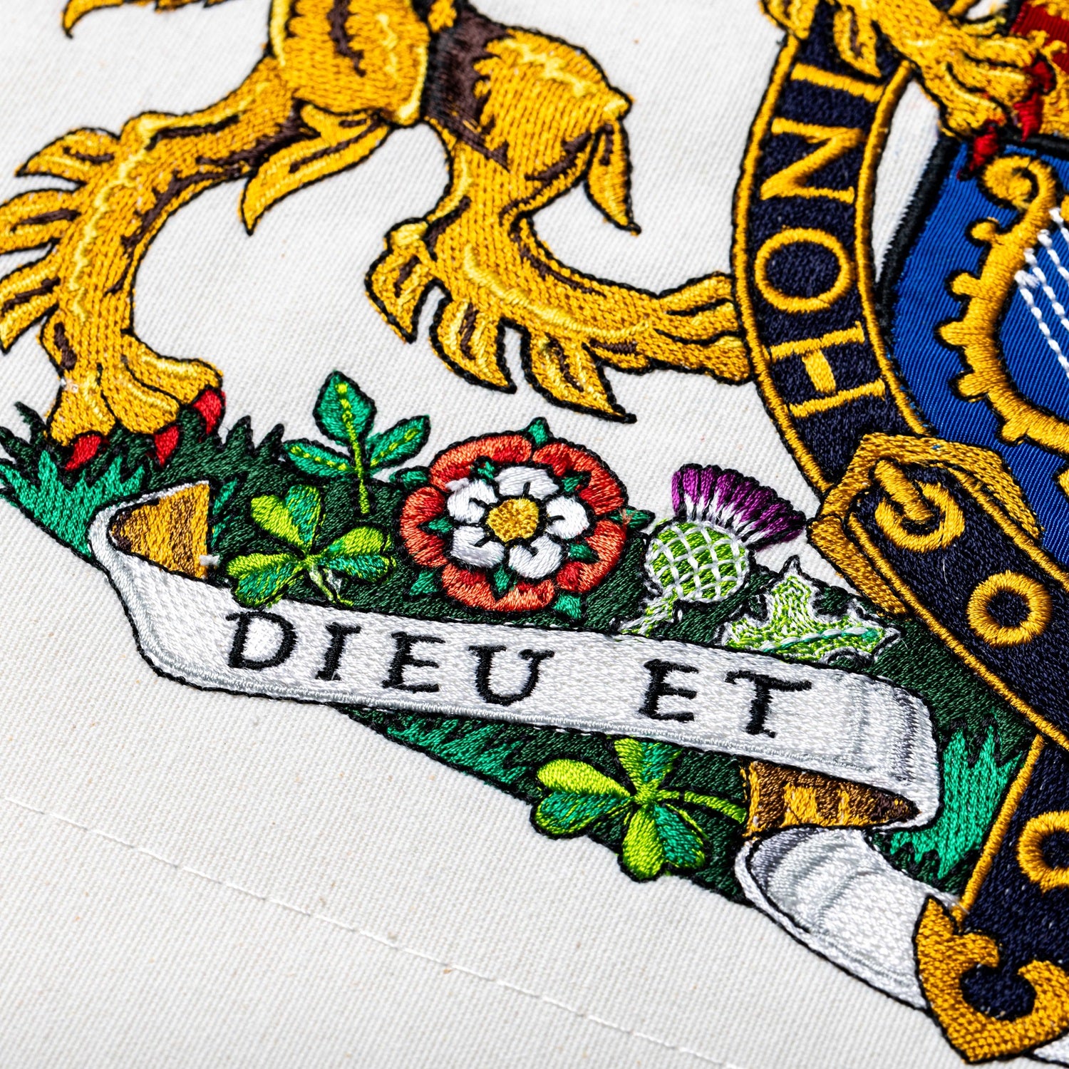Hand and Lock - Bespoke Machine Embroidery - Haberdashers Crest 