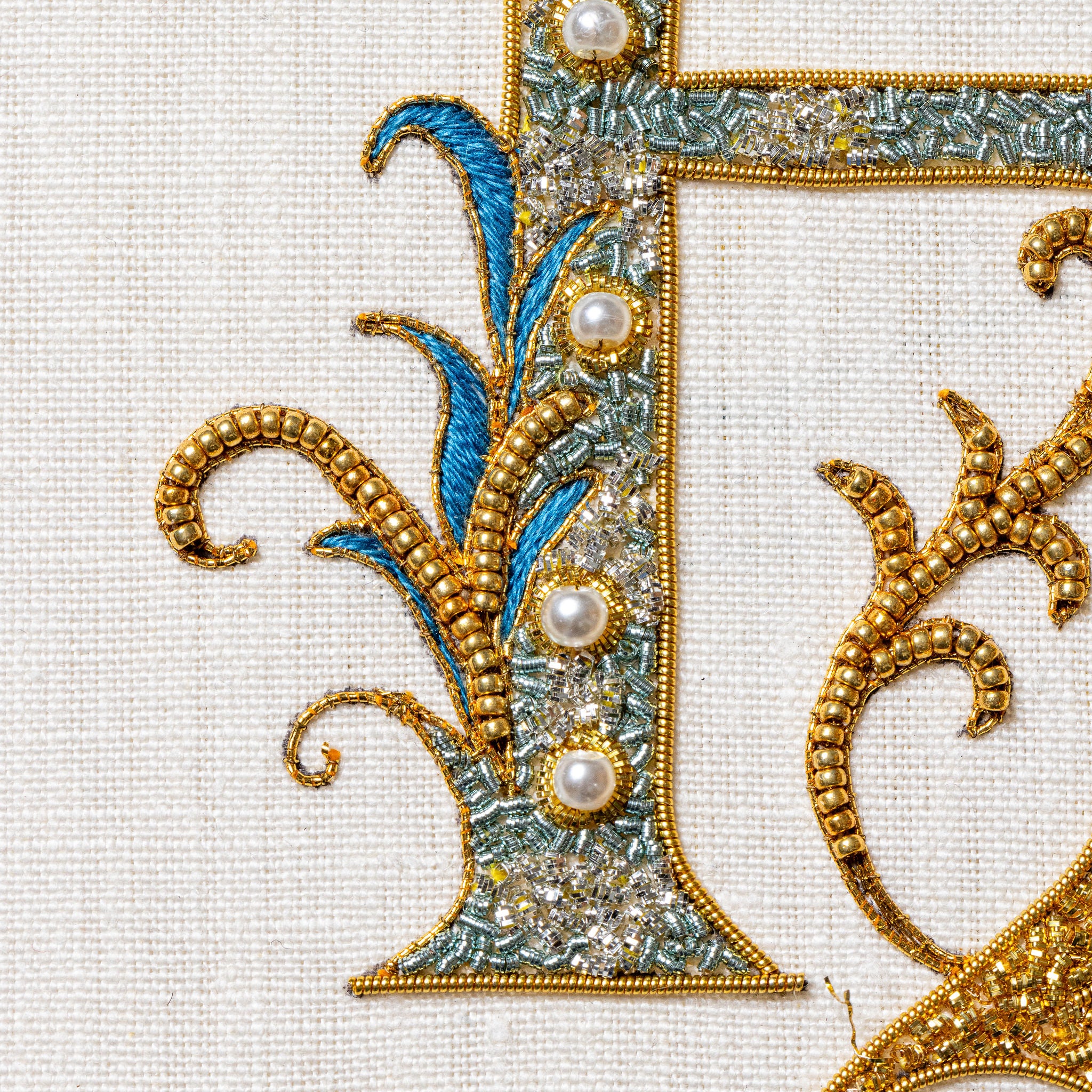 Hand and Lock School Hand Embroidery Course - Contemporary Monogramming 