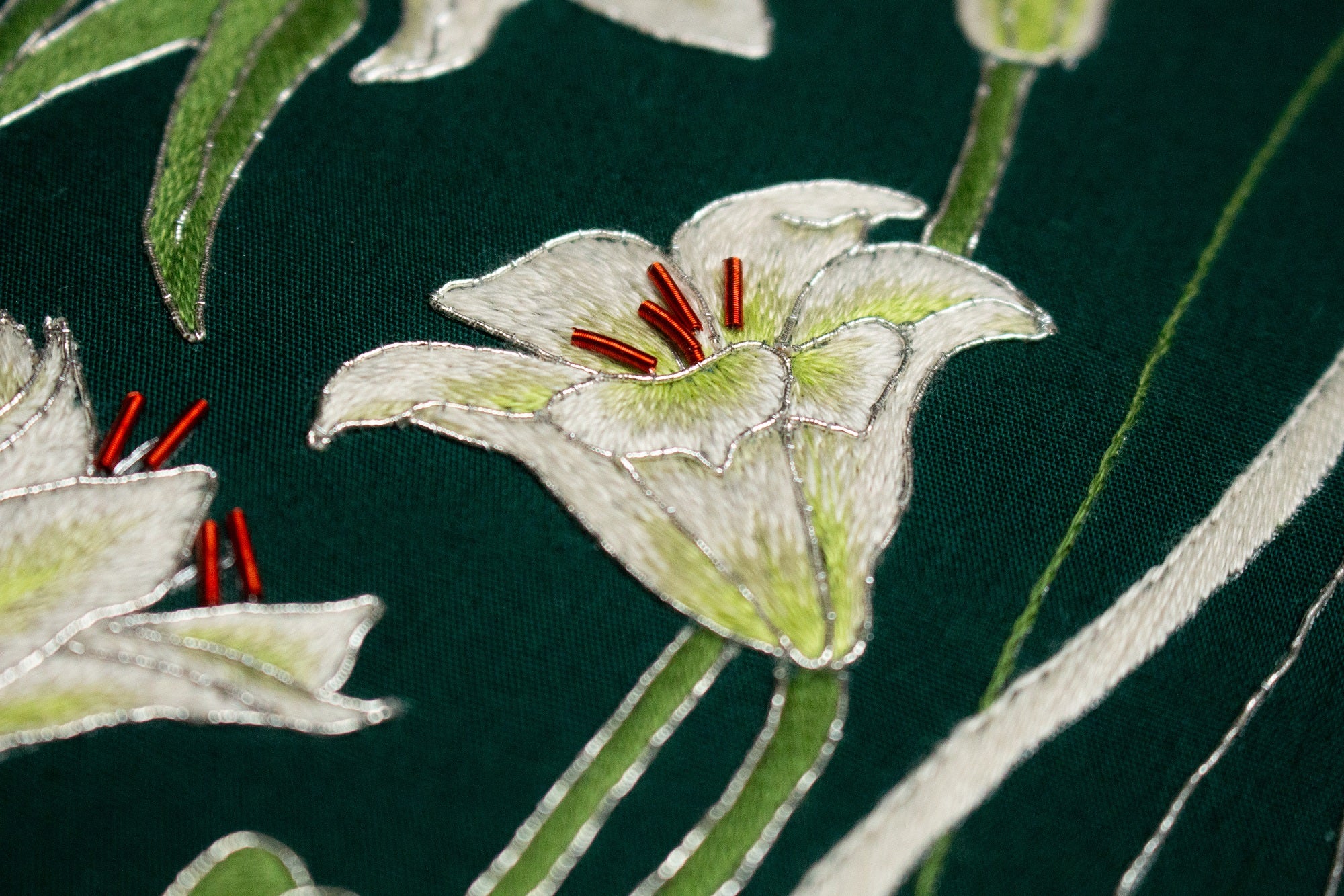 Hand and Lock School Hand Embroidery Course - Silk Shading Lilies 