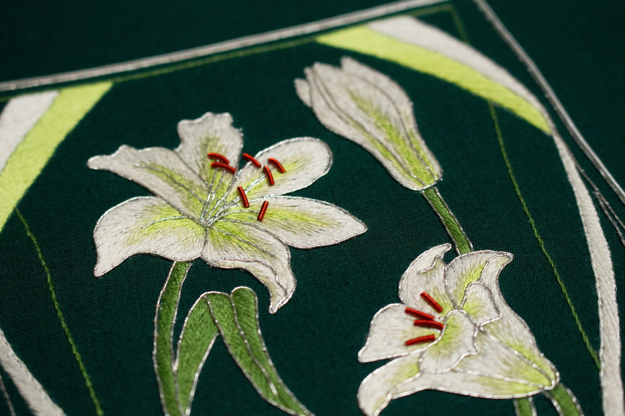 Hand and Lock School Hand Embroidery Course - Silk Shading Lilies 