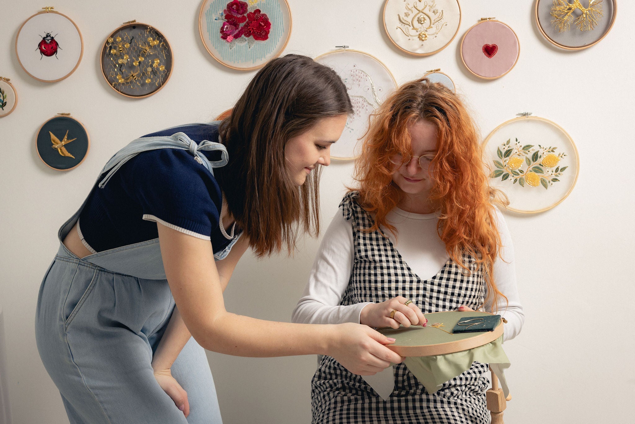 Hand and Lock School Tutor - Freya Stanford - Teaching Photo