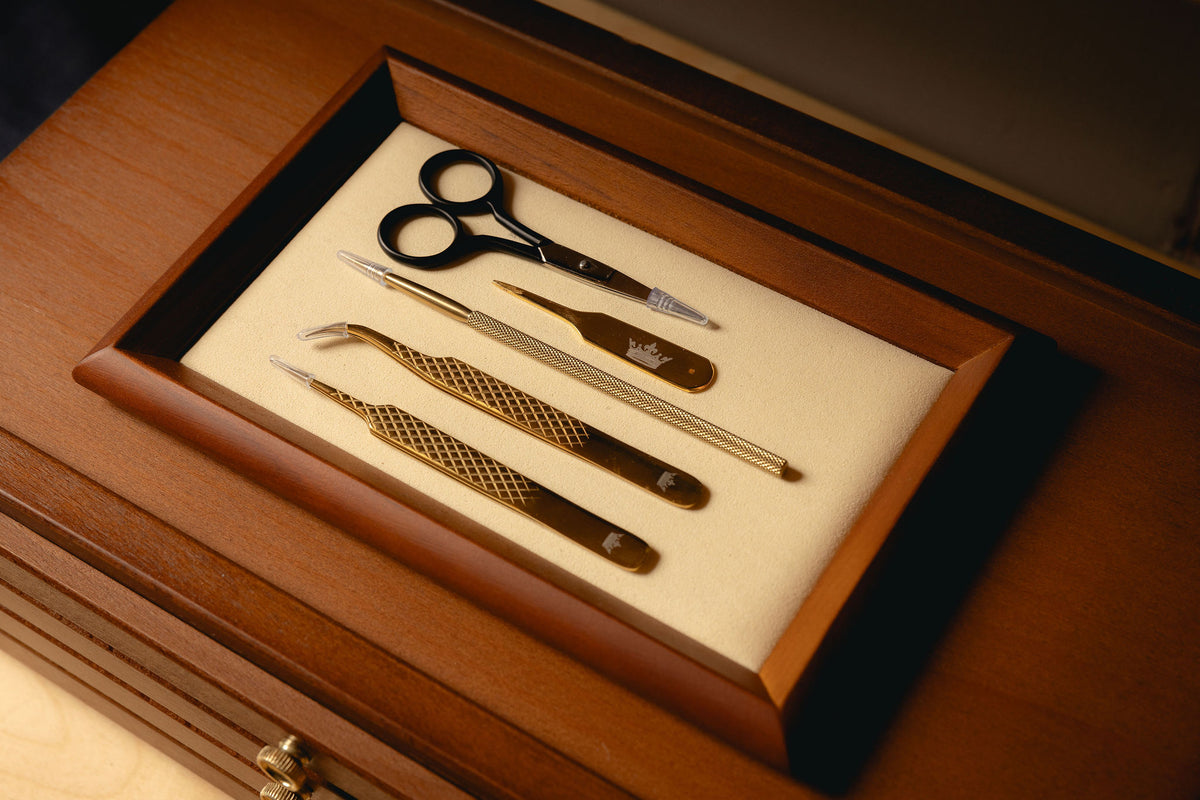Our Store – Hand & Lock