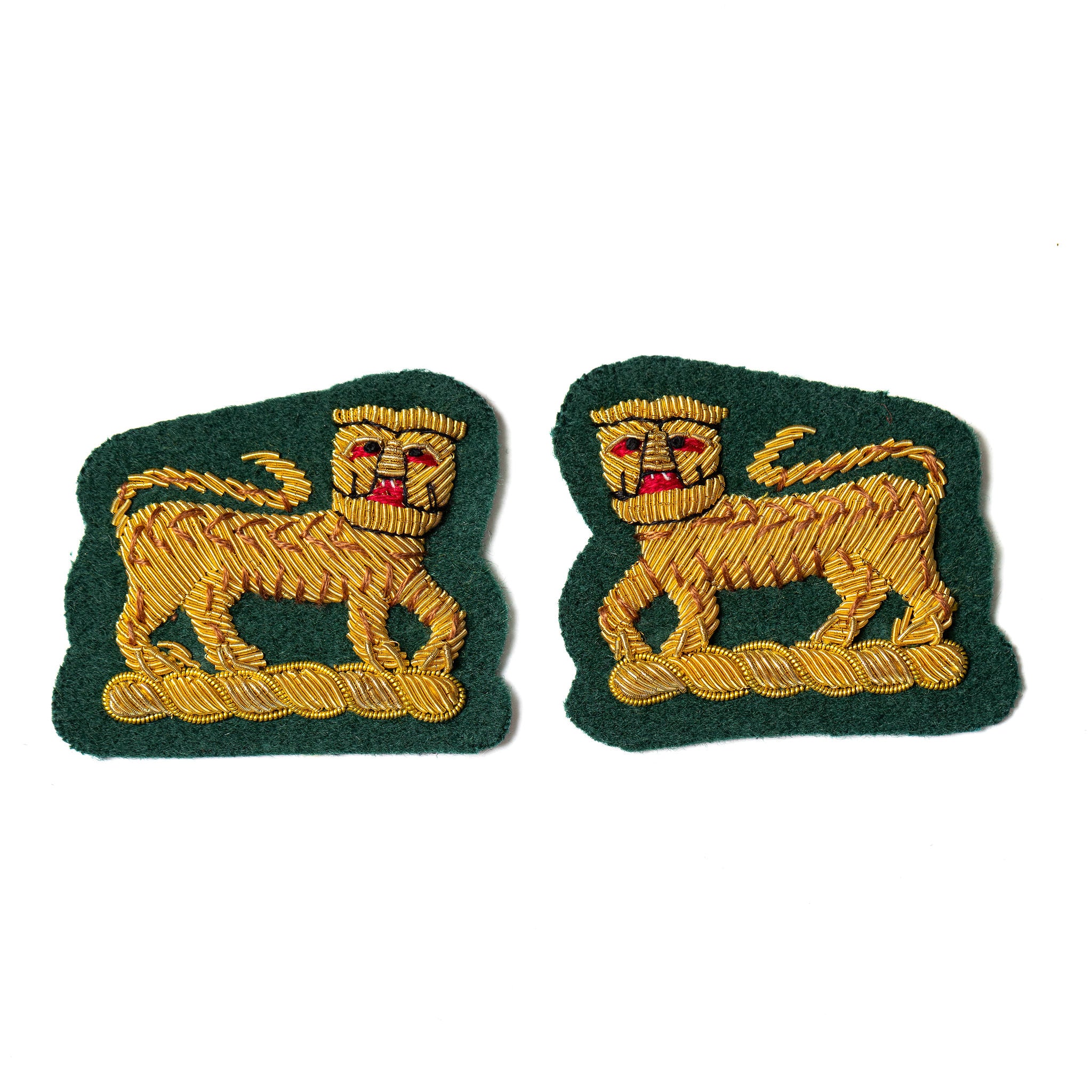 Highlanders Collar Badges