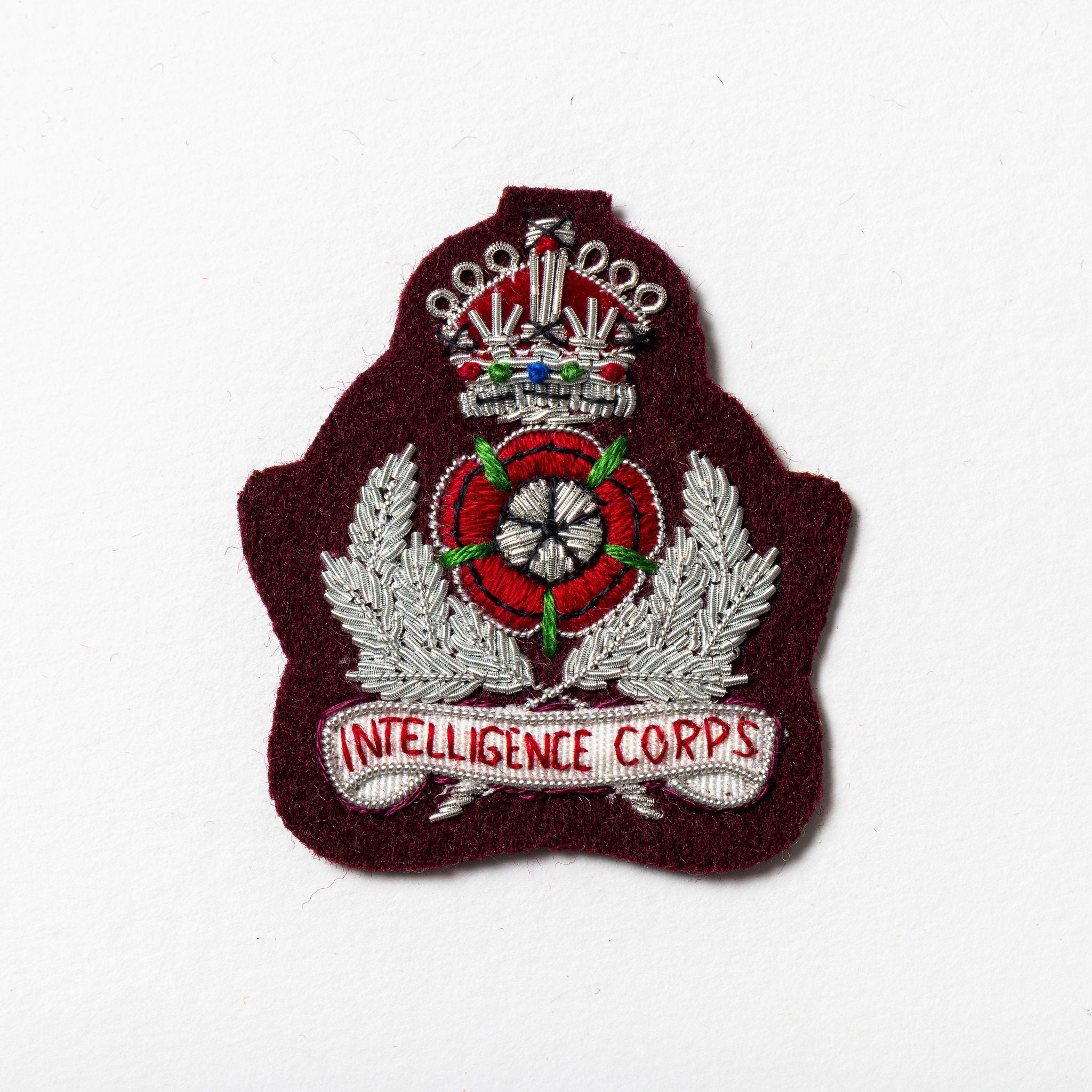Intelligence Corps Beret Badge - Maroon/ Kings Crown
