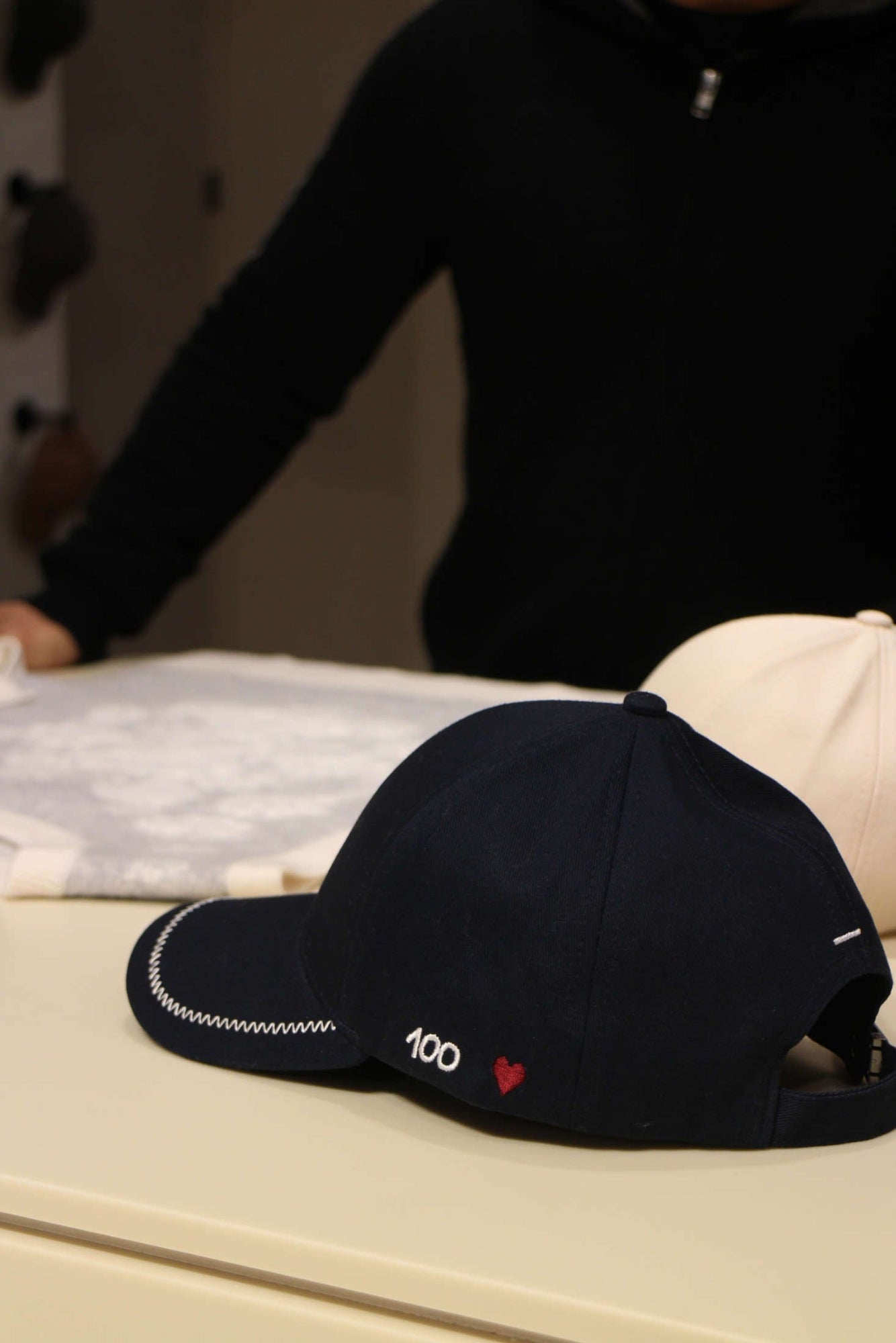 Les 100 Ciels - Machine Embroidery Event