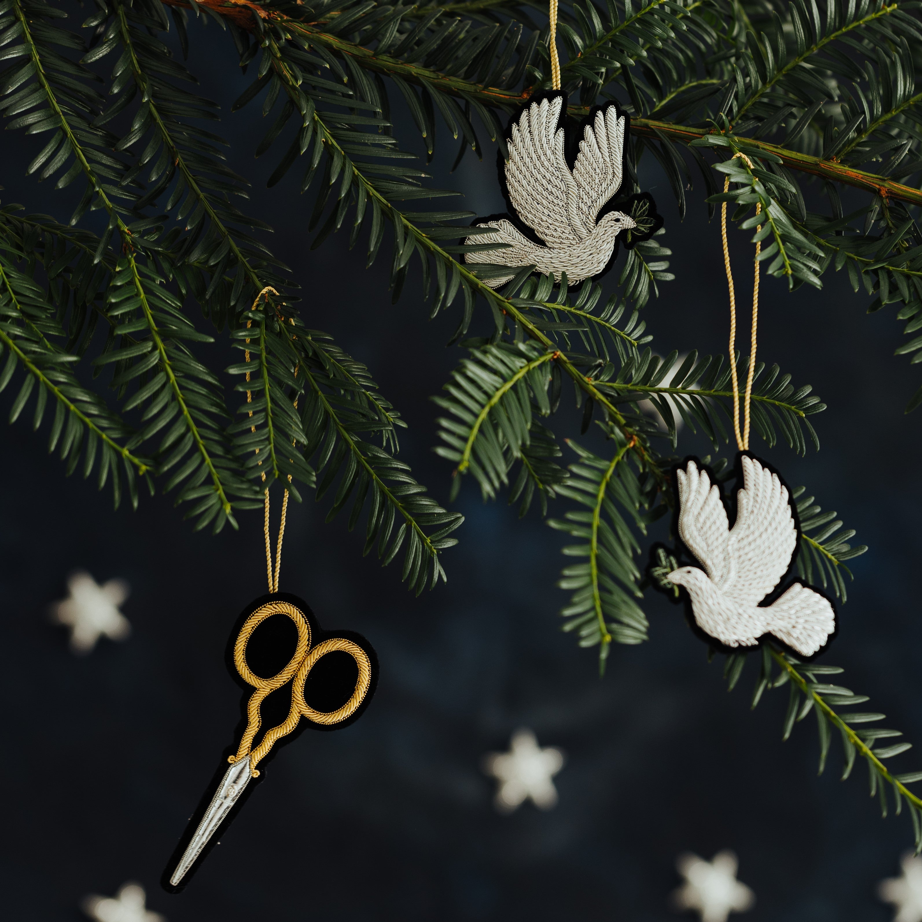 Pair of Turtle Dove Hanging Decoration (8632070177027)