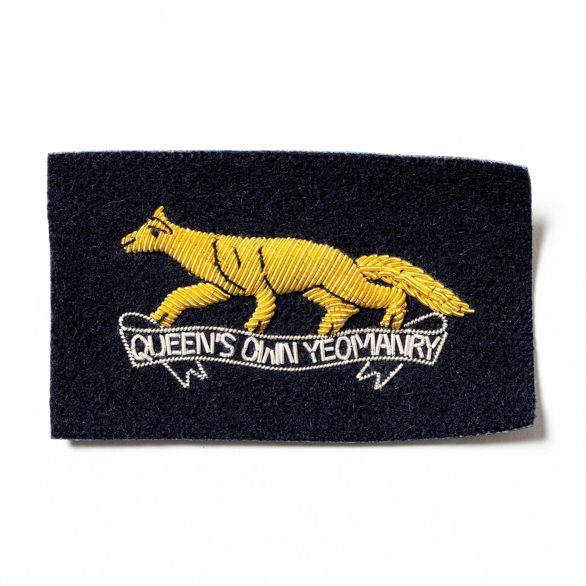 Queens Own Yeomanry Beret Badge (Running Fox) - Navy