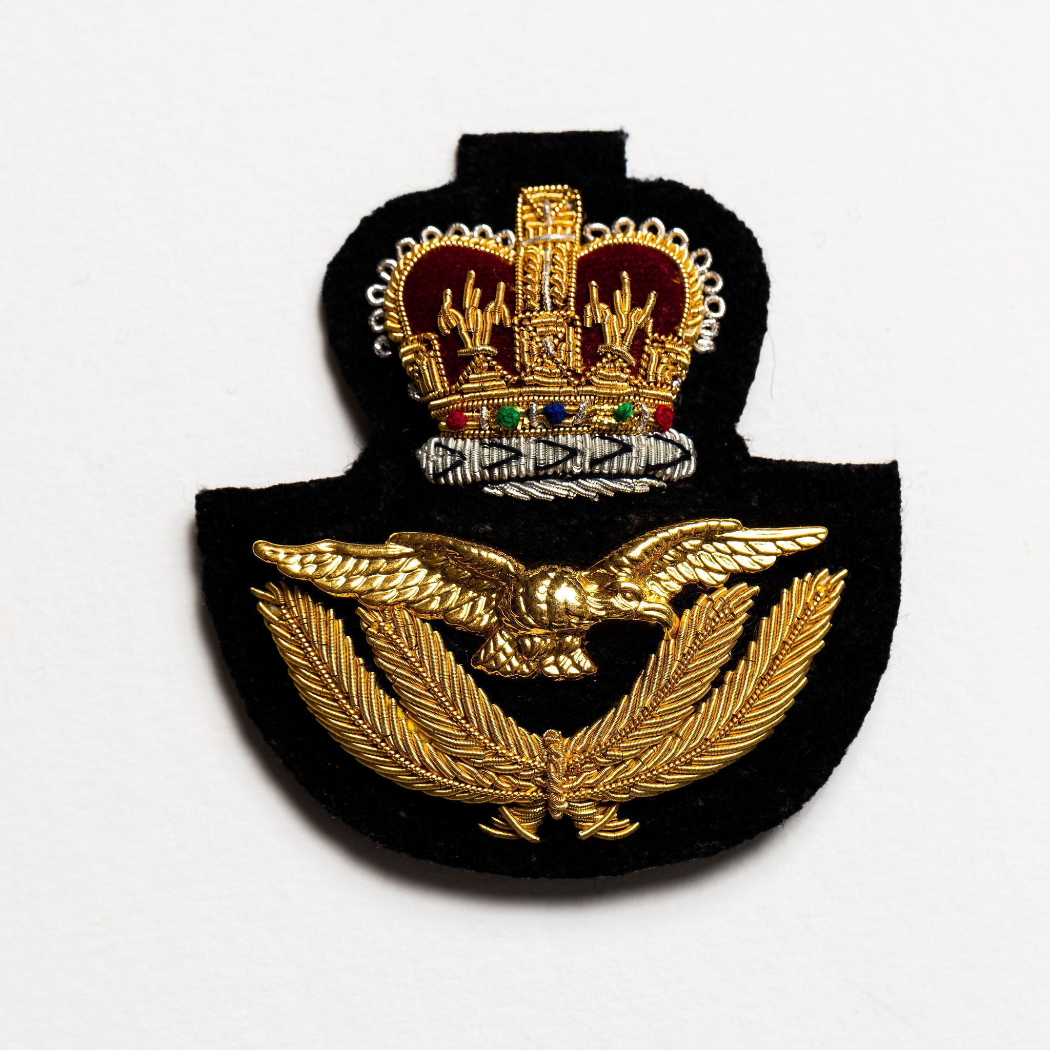 RAF Officers Badge with Queens Crown