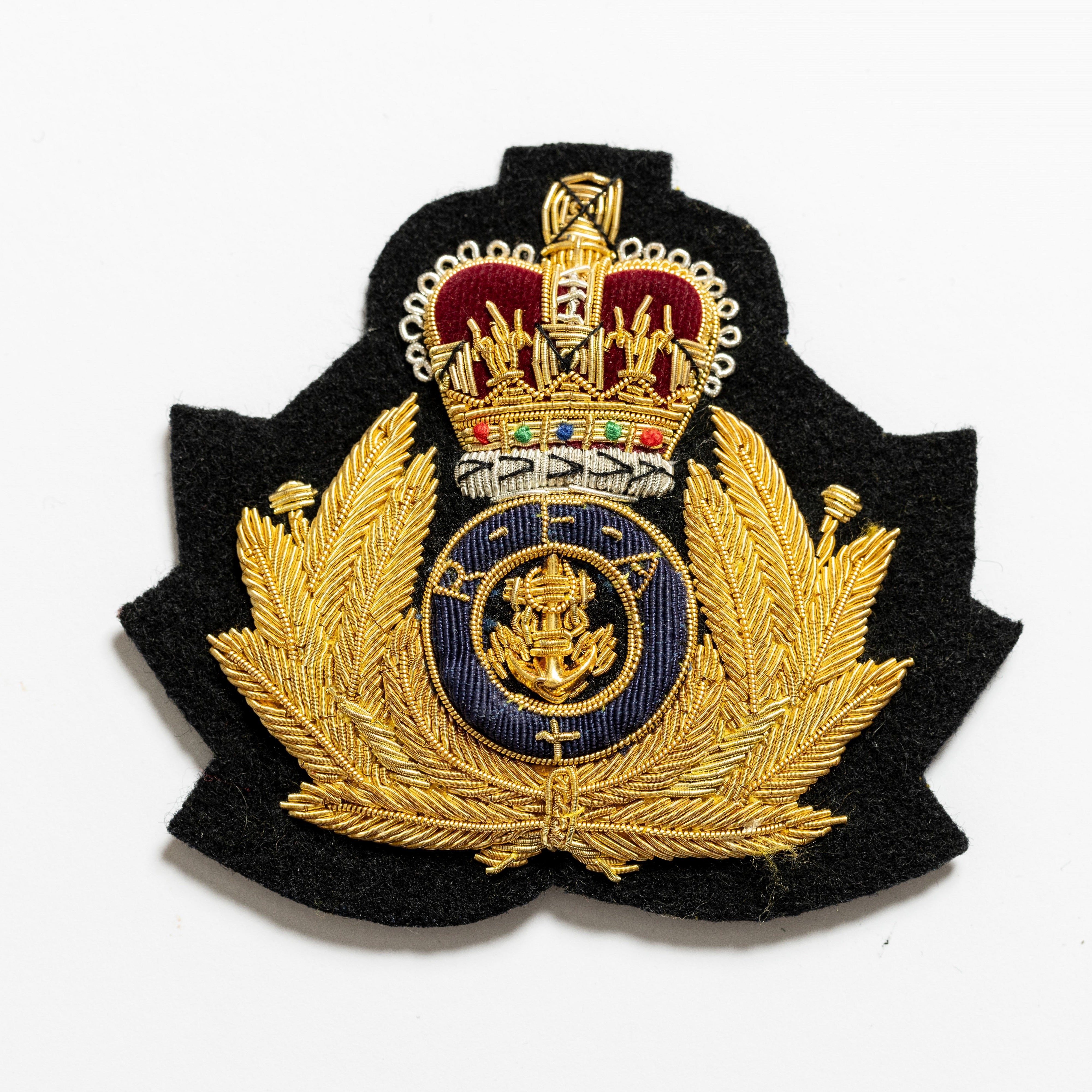 ROYAL FLEET AUXILLIARY CAP BADGE (4334369538120)