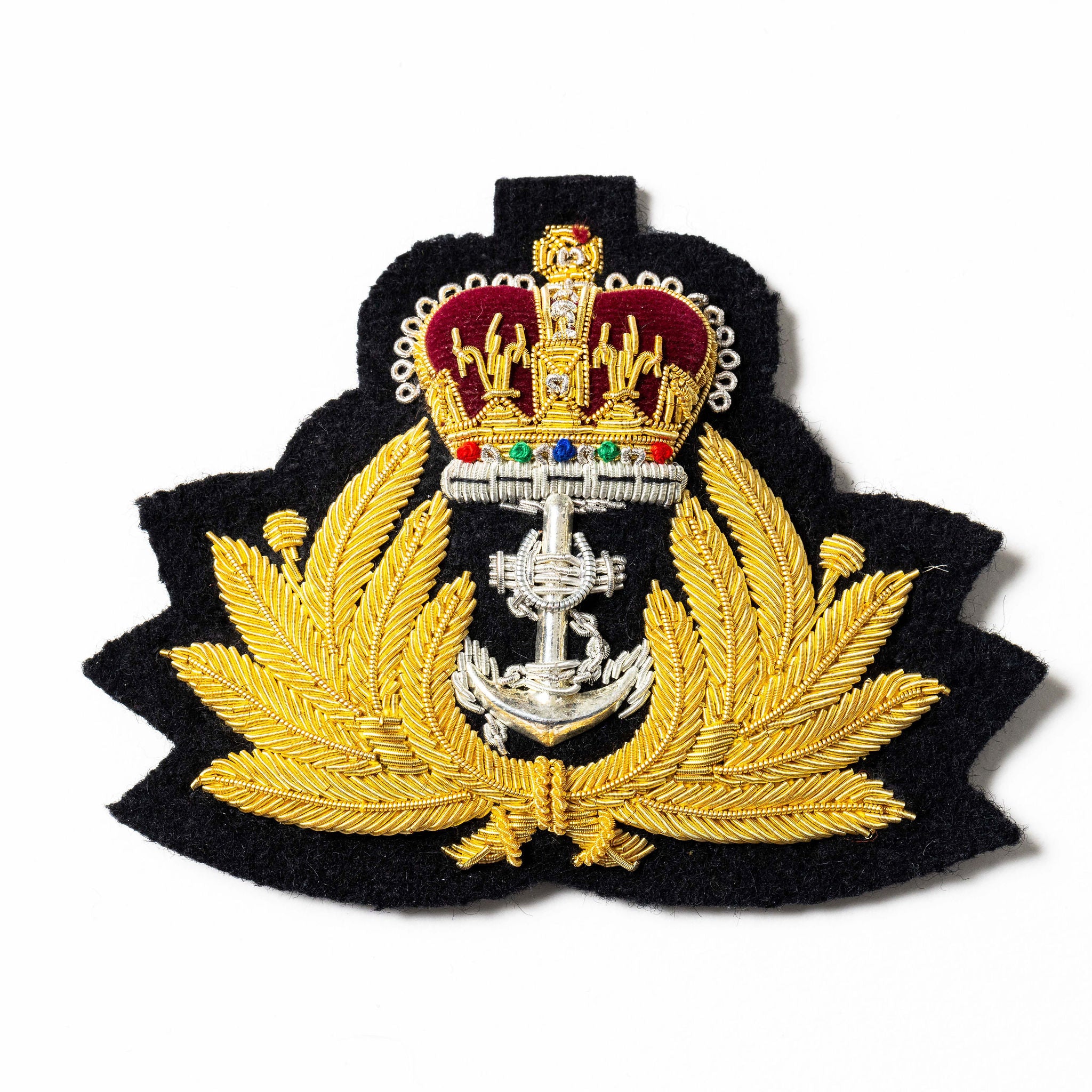 Royal Navy Officers Cap Badge - Black / Queens Crown