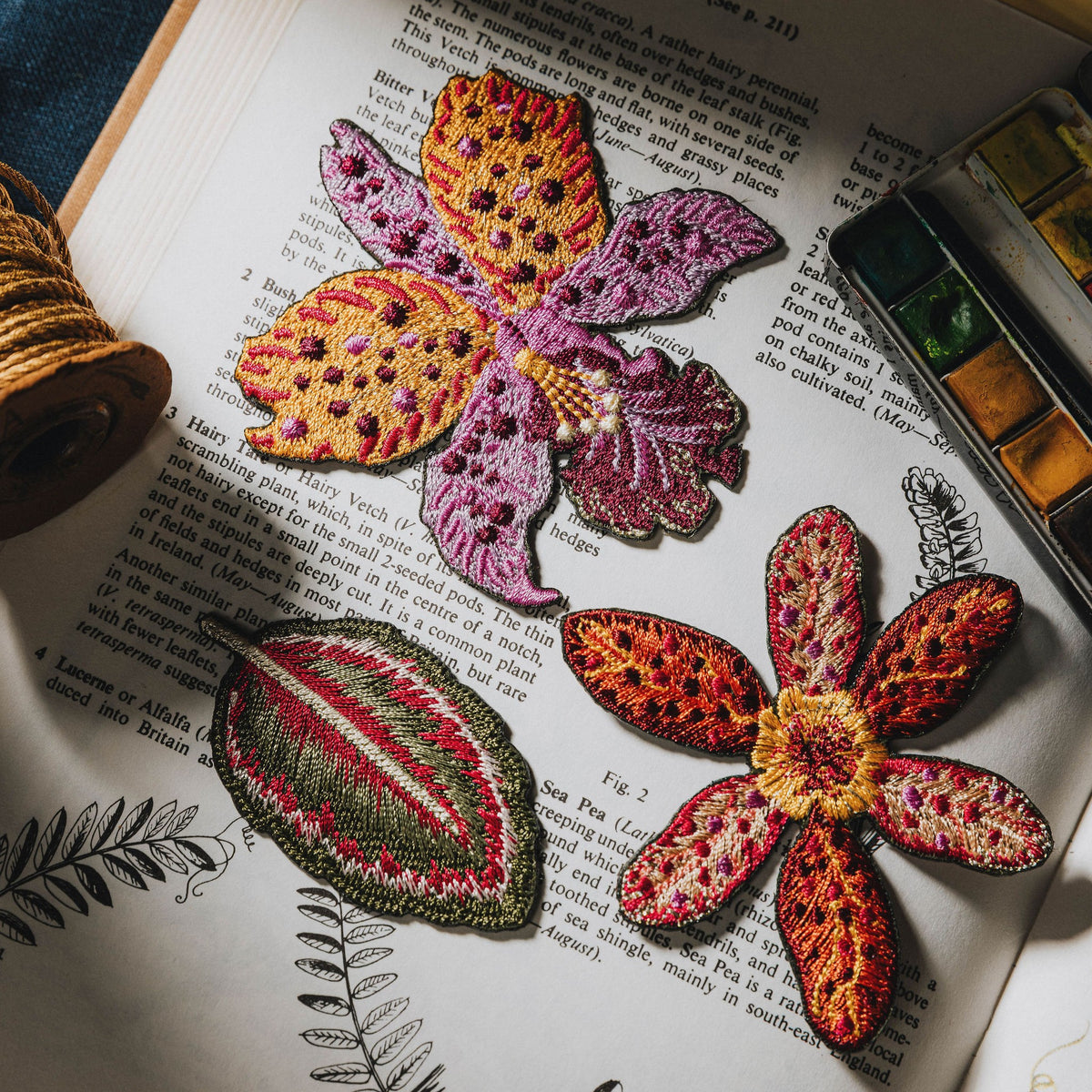 Tropical Flora Embroidered Patch Set 