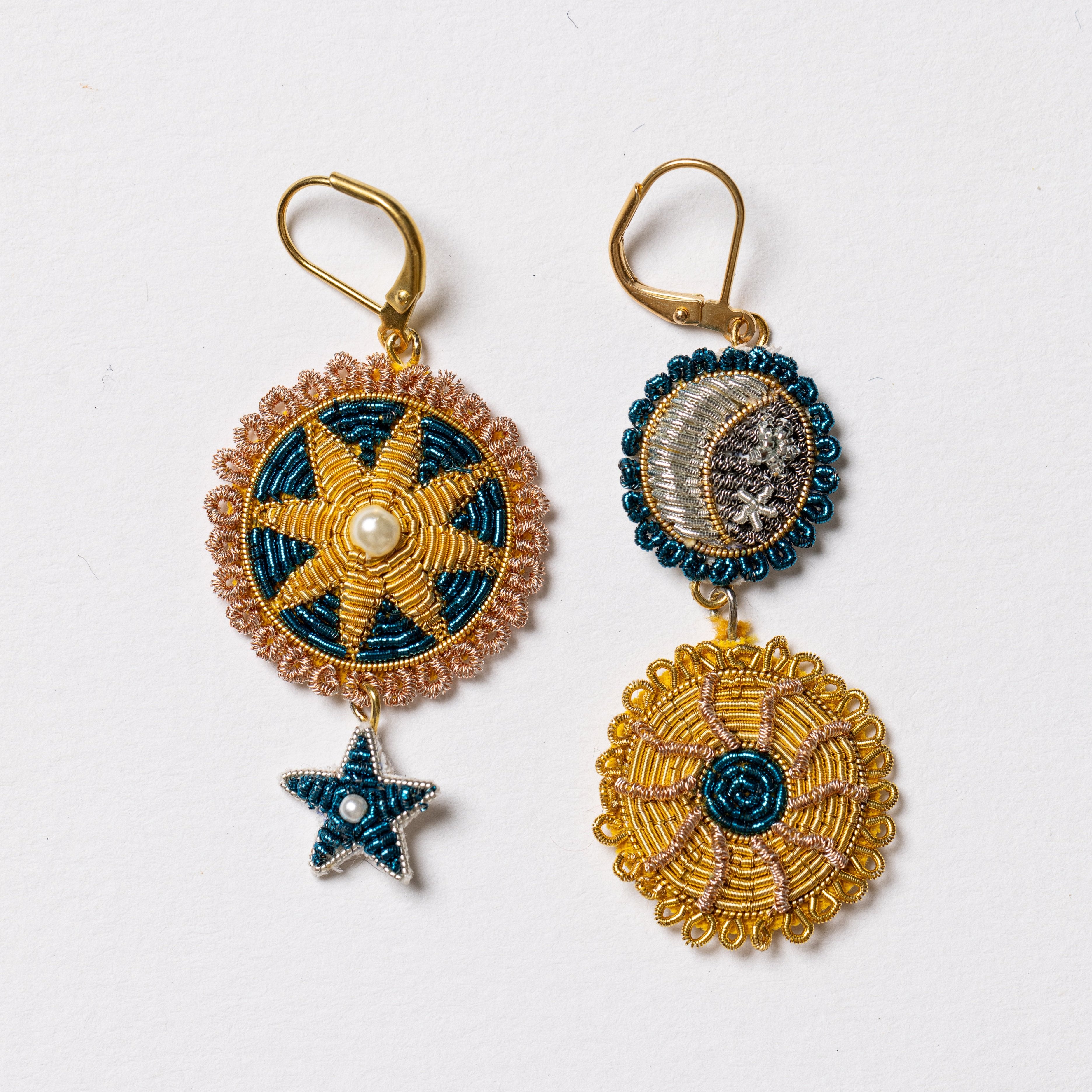 Short Gold Cosmic Charm Earrings (14746787316090)