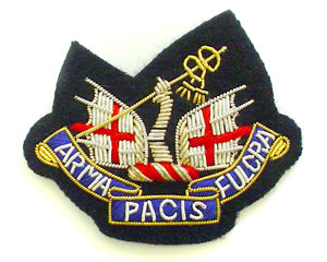 HONOURABLE ARTILLERY COMPANY BERET BADGE ON BLACK (4334339391560)