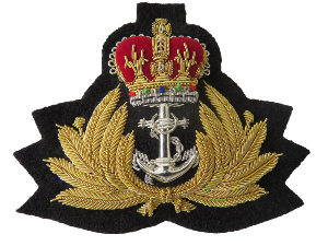 ROYAL NAVY OFFICERS CAP BADGE ON BLACK CLOTH (4334369800264)