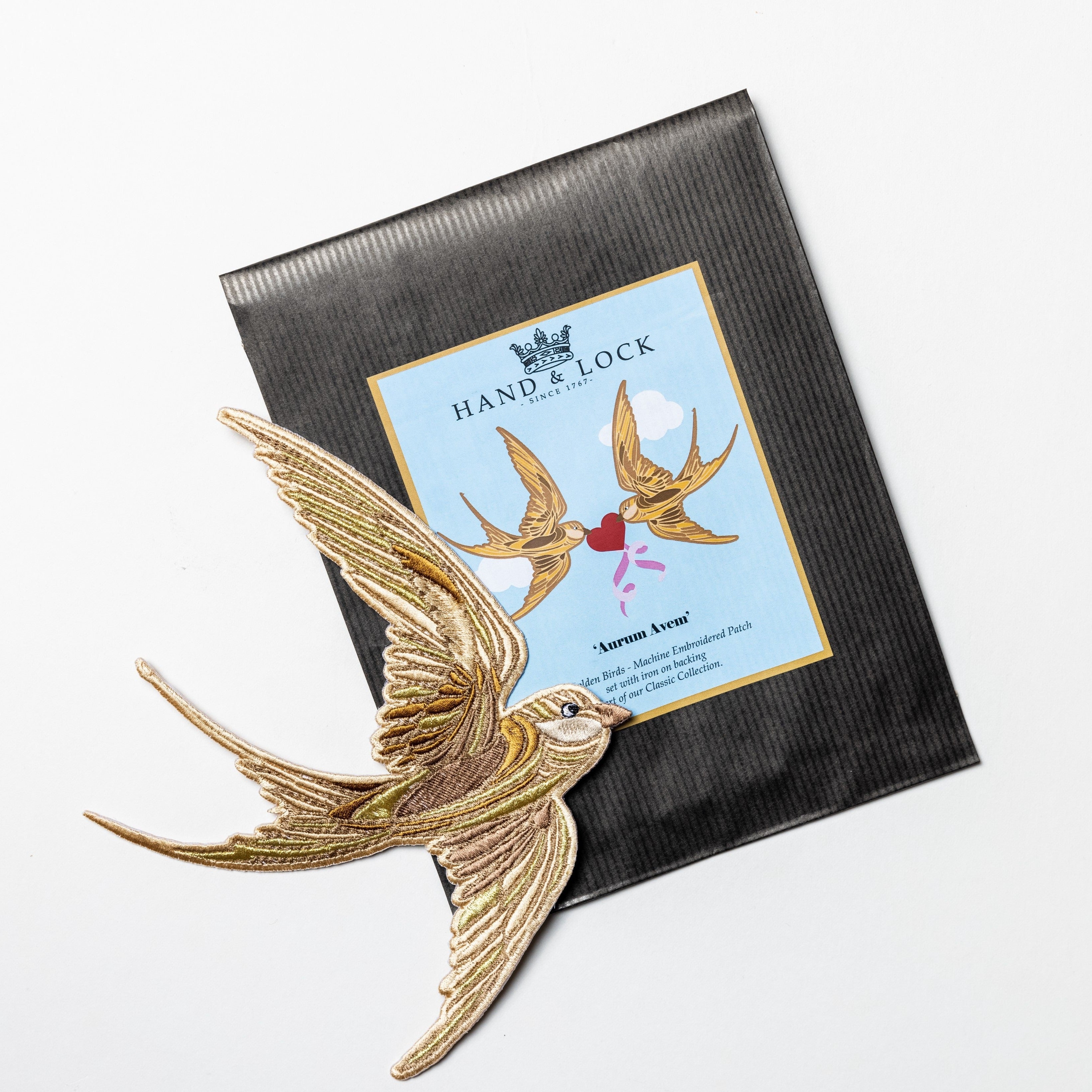 Aureum Avem bird patch PAIR (6963971752115)